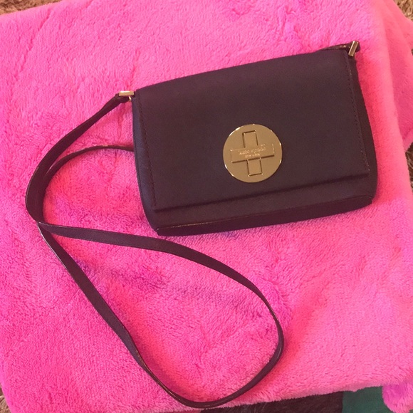 ♠️KᗩTᗴ♠️ - Picture 3 of 11